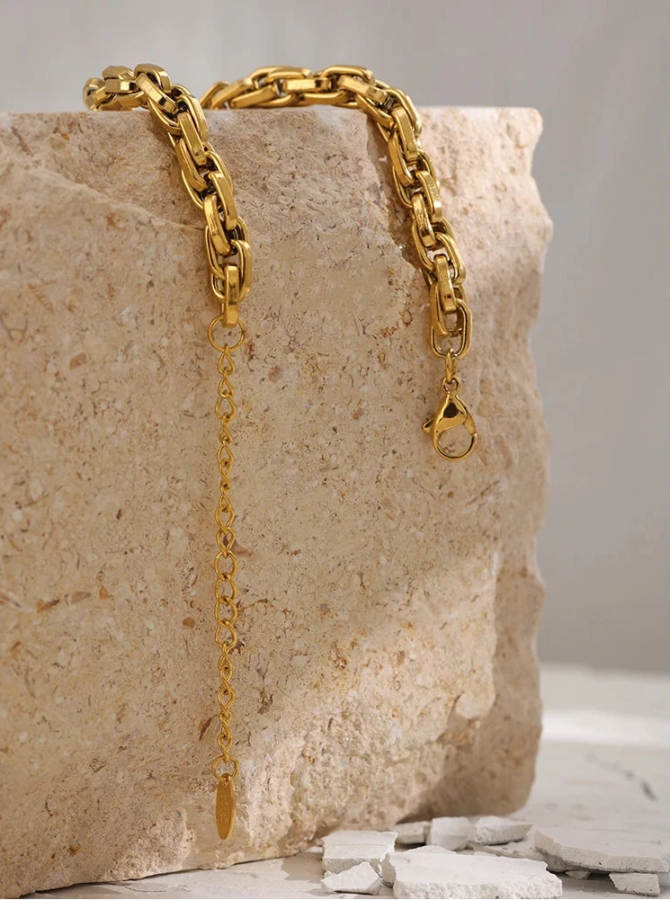 Gold Link Chain Bracelet – Real Gold Plated Stainless Steel by PoisedMe