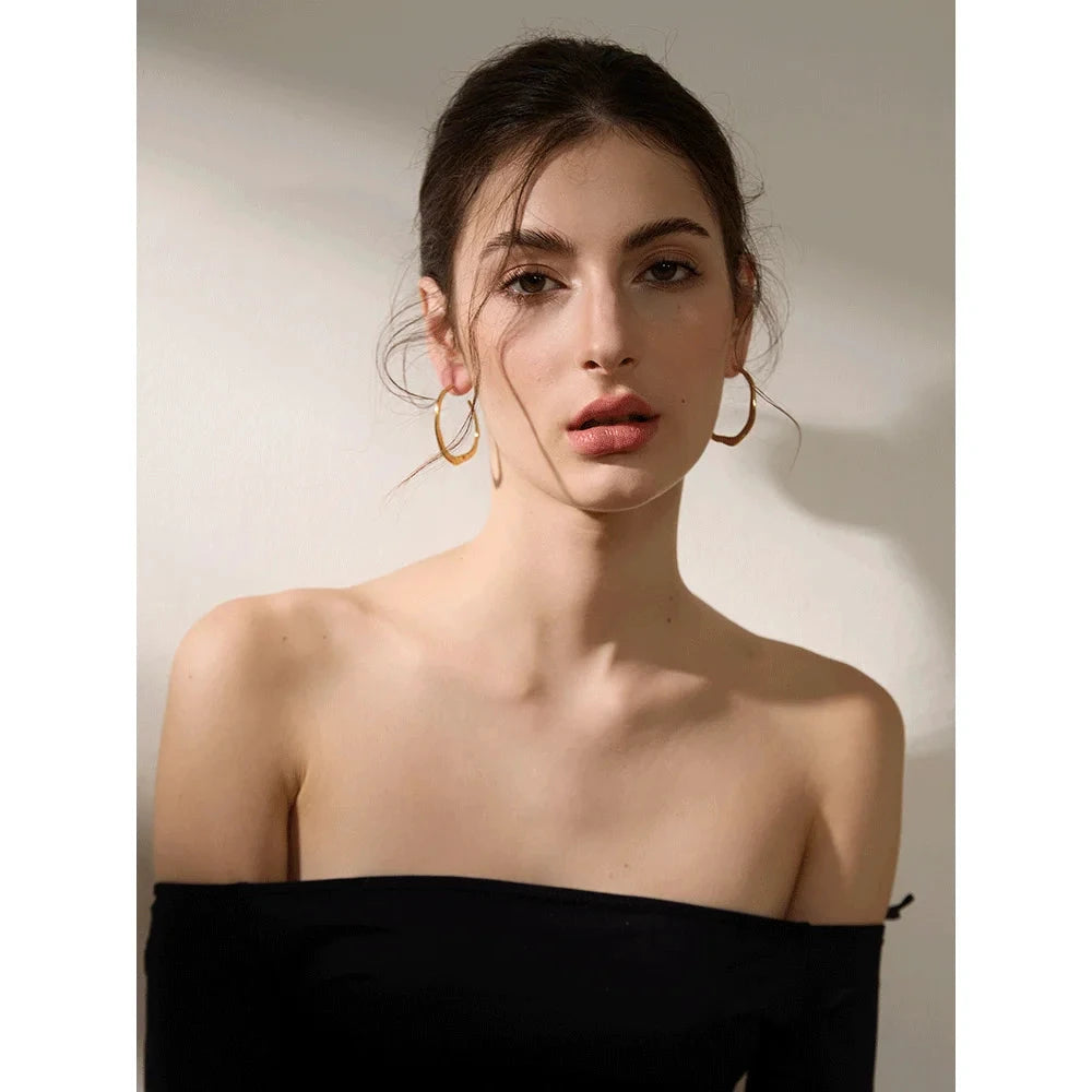 Minimalist Geometric Hoop Earrings – 18K Gold or Silver Stainless Steel | Chic Waterproof Jewelry for Women by PoisedMe