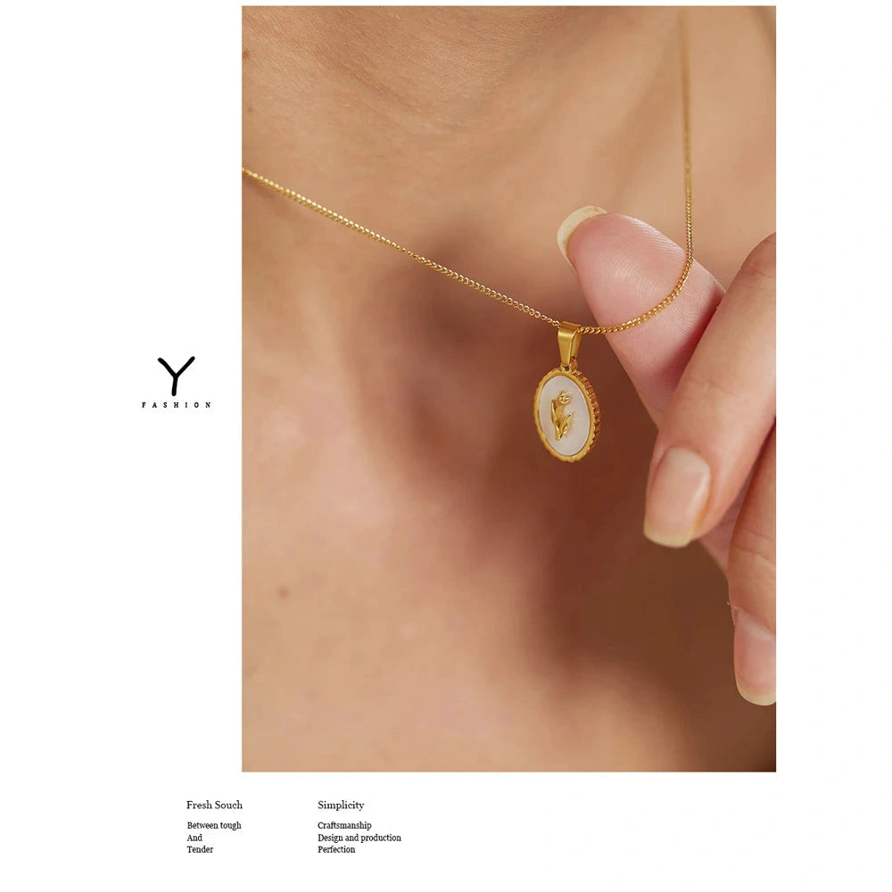 Stainless Steel Flower Pendant Necklace Trendy Natural Shell Round Collar Necklace High Quality Jewelry ожерелье Gift by PoisedMe