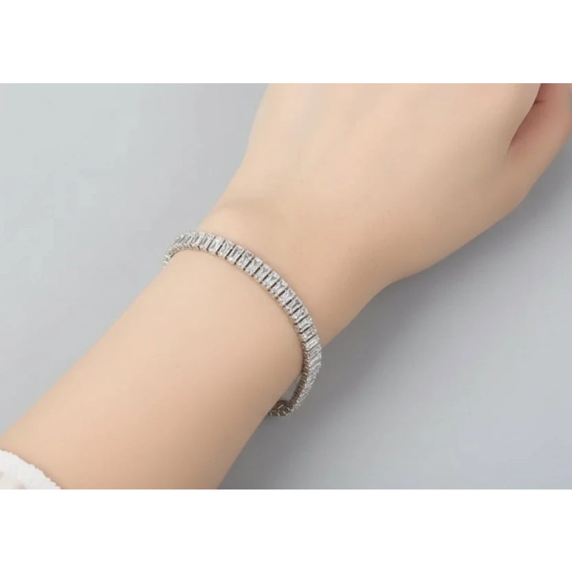 Luxury 925 Sterling Silver Crystal Bracelet for Women Engagement Wedding 18cm by PoisedMe